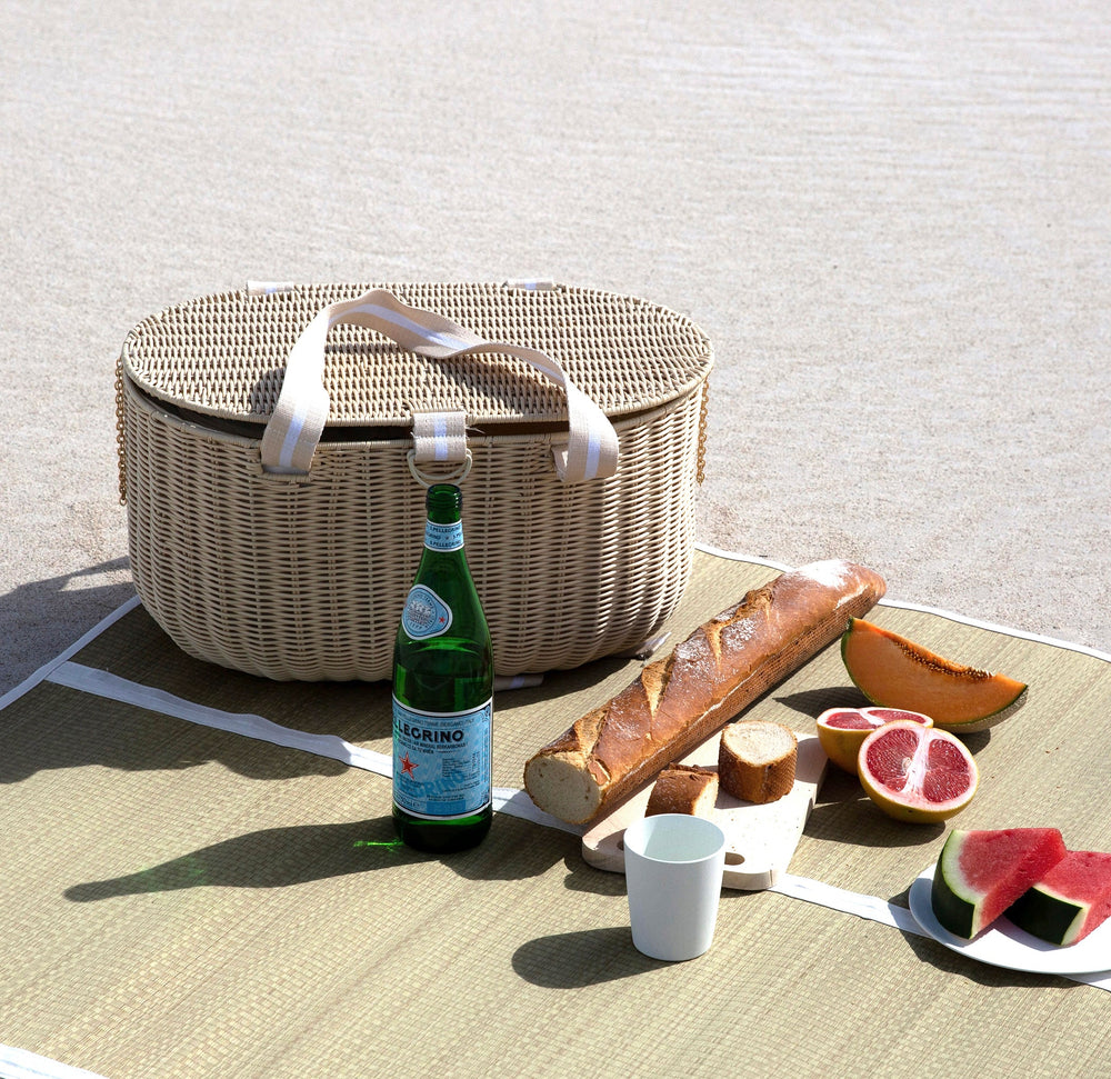 large picnic basket le weekend natural  